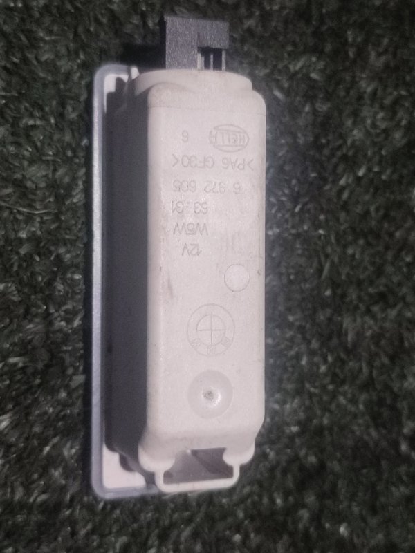 Плафон освещения салона X3 F25