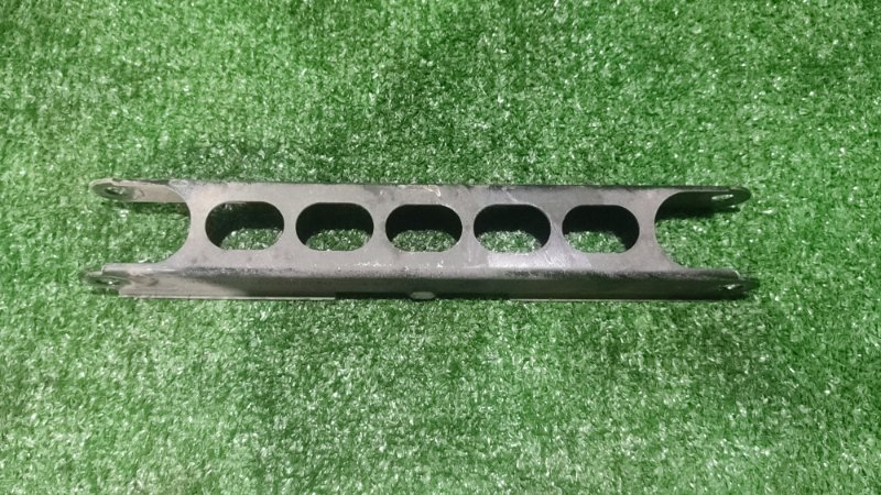 Запчасть продольный рычаг подвески задний левый BMW 3 E90 33326763477 контрактная Продольный рычаг подвески задний левый BMW 3 E90 33326763477 контрактная