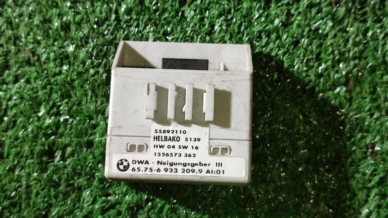 Запчасть датчик крена BMW X5 E53 65756923209 контрактная Датчик крена BMW X5 E53 65756923209 контрактная