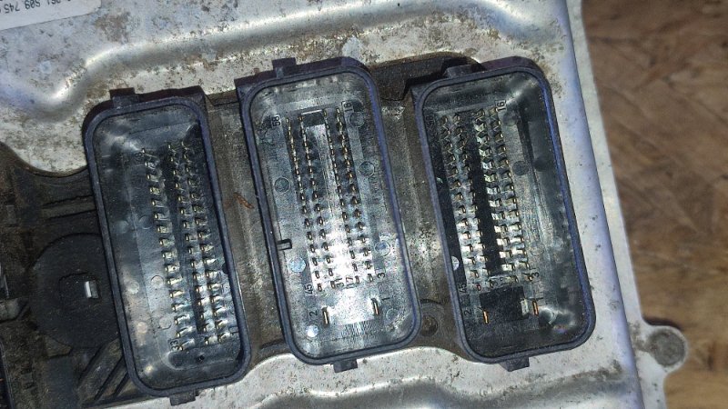 Блок управления двигателем X1 E84 N20
