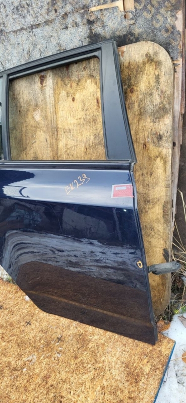 Дверь задняя правая X3 E83