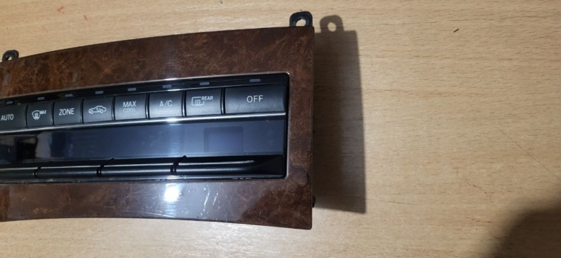 Блок управления климат-контролем Mercedes E-Class W212