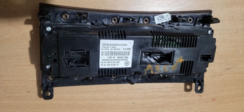 Блок управления климат-контролем E-Class W212