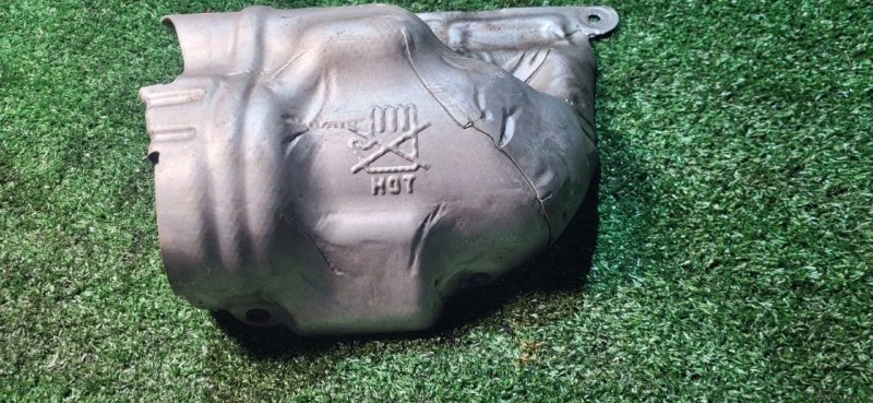 Тепловой экран 3 F30 N13B16A