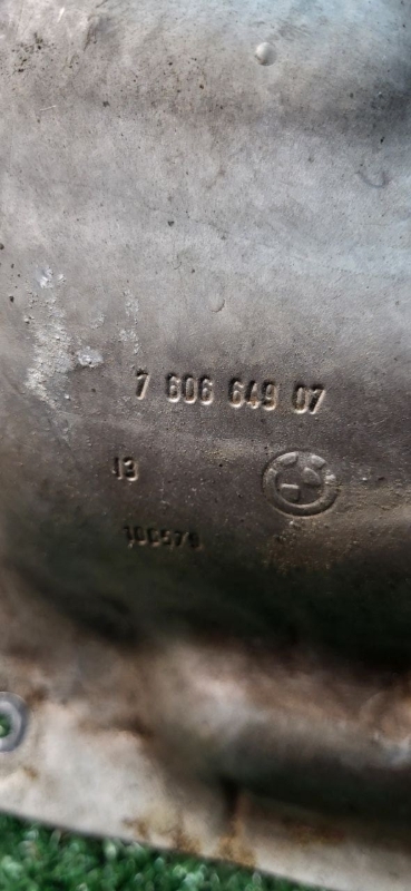 Тепловой экран 3 F30 N13B16A