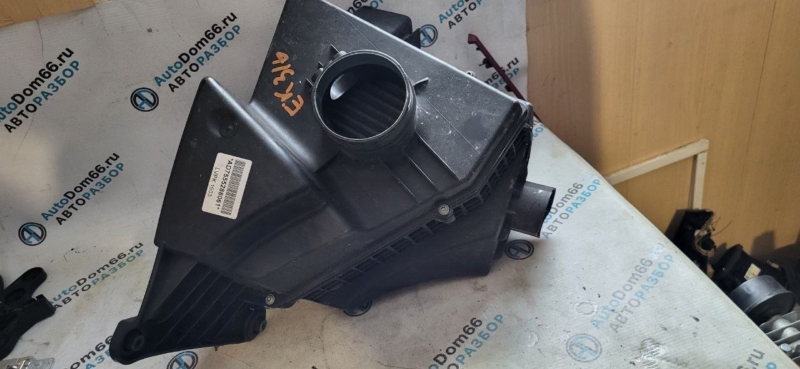 Корпус воздушного фильтра 3 2011 E90 N52B30A