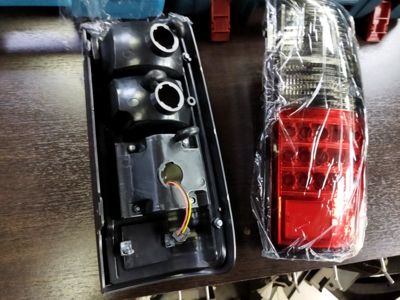 Стоп-сигнал toyota land Cruiser J80 FJ80G FZJ80J HDJ81 HZJ81V