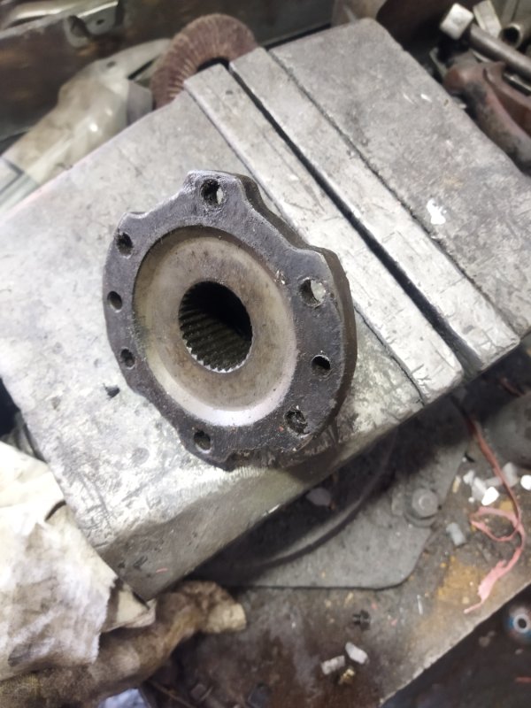 Запчасть локи Toyota land cruiser 1993 hd81 1hdt 4342160030 контрактная Локи Toyota land cruiser 1993 hd81 1hdt 4342160030 контрактная