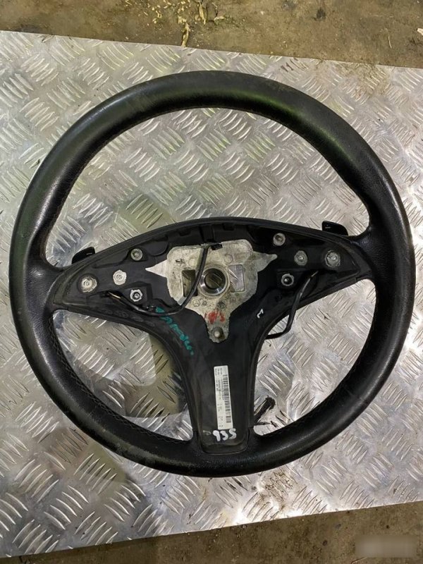 Руль Mercedes benz C W204 OM646 A2044603303 Б/У