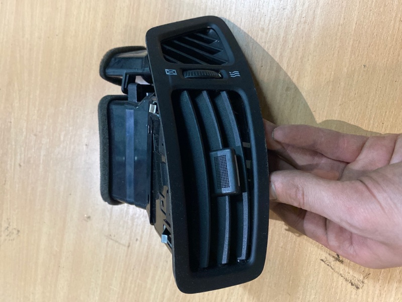 Дефлекторы салона Ceed 2009 ED G4FC Дефлекторы салона Ceed 2009 ED G4FC