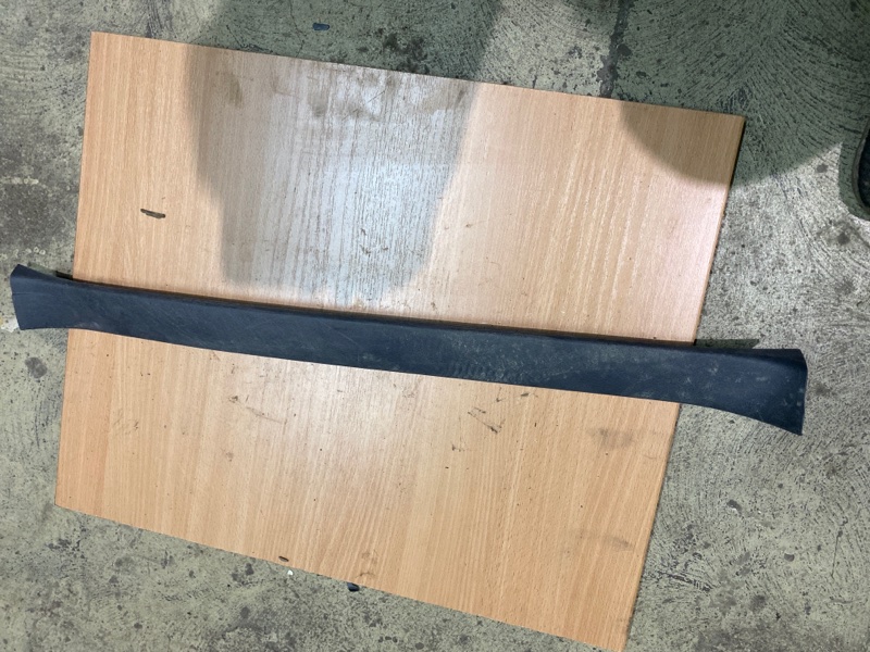 Накладка на порог передняя левая subaru Impreza 2008 94060fg050 контрактная