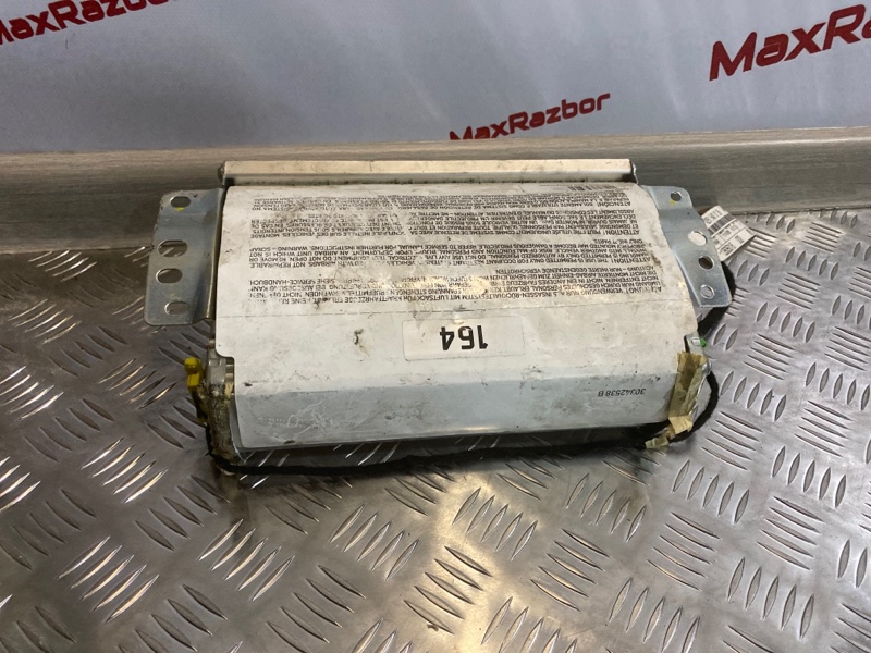 Запчасть подушка srs в торпеду Mercedes benz ML 320 W 164 OM 642 a1648600805 контрактная Подушка SRS в торпеду Mercedes benz ML 320 W 164 OM 642 a1648600805 контрактная