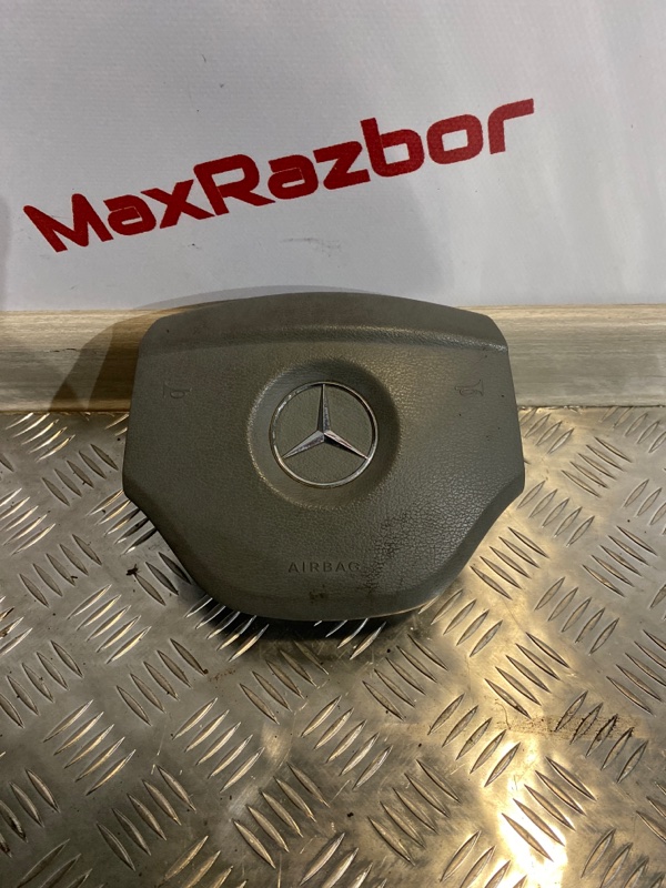Запчасть подушка в руль Mercedes benz ML 320 W 164 OM 642 61460335C контрактная Подушка в руль Mercedes benz ML 320 W 164 OM 642 61460335C контрактная