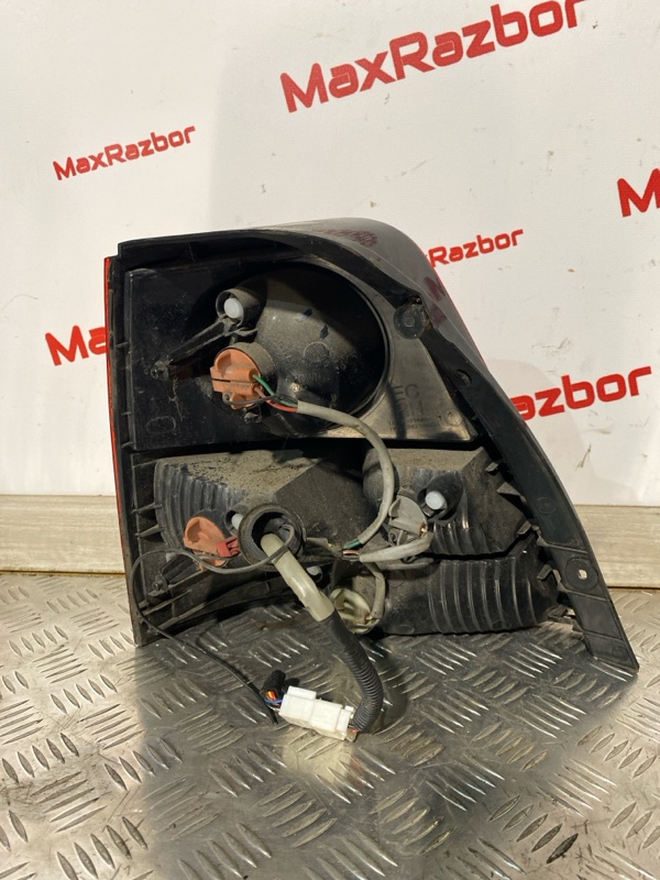 Фонарь правый Sorento BL D4CB