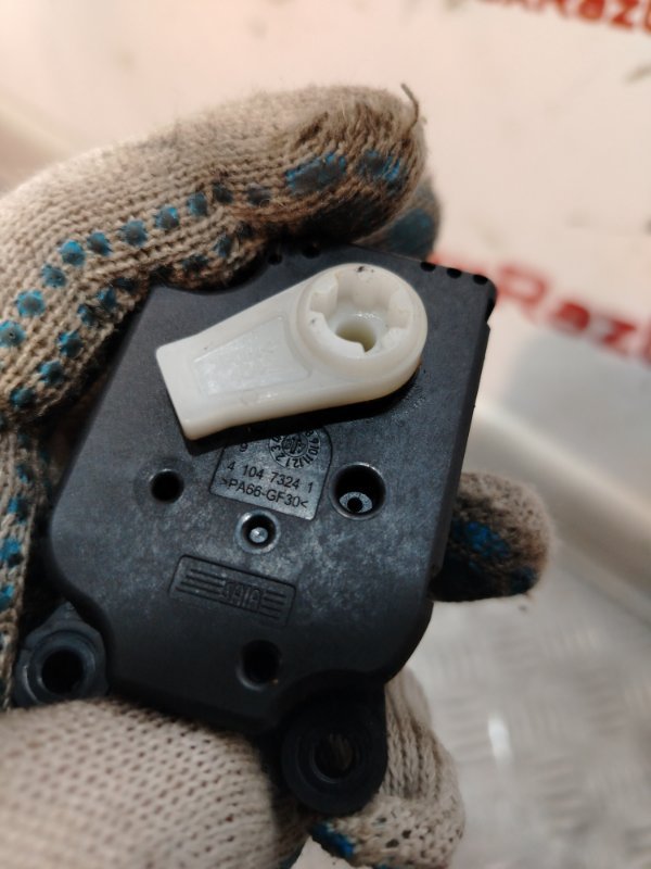 Привод заслонки печки Land Rover Range Rover Sport L320 276DT