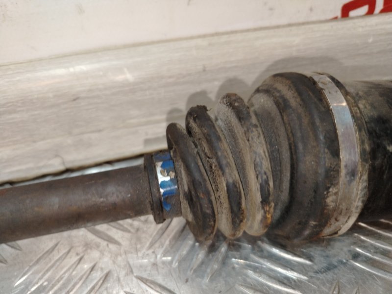 Привод задний Subaru Impreza G12 EJ204