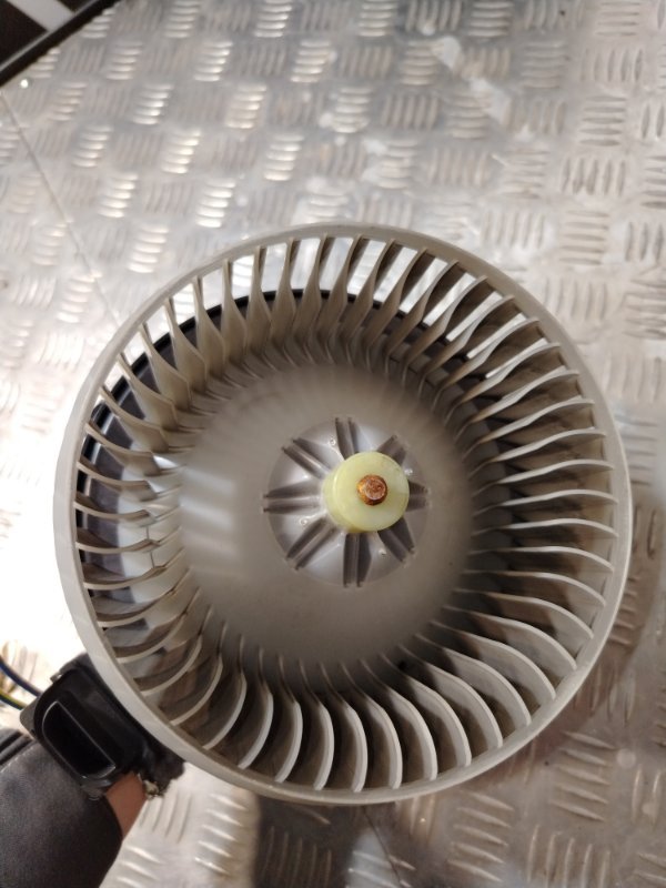 Мотор печки Caliber PM Мотор печки Caliber PM