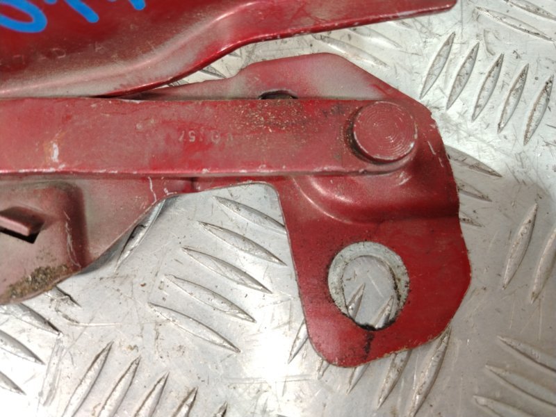 Петля капота левая Caliber PM