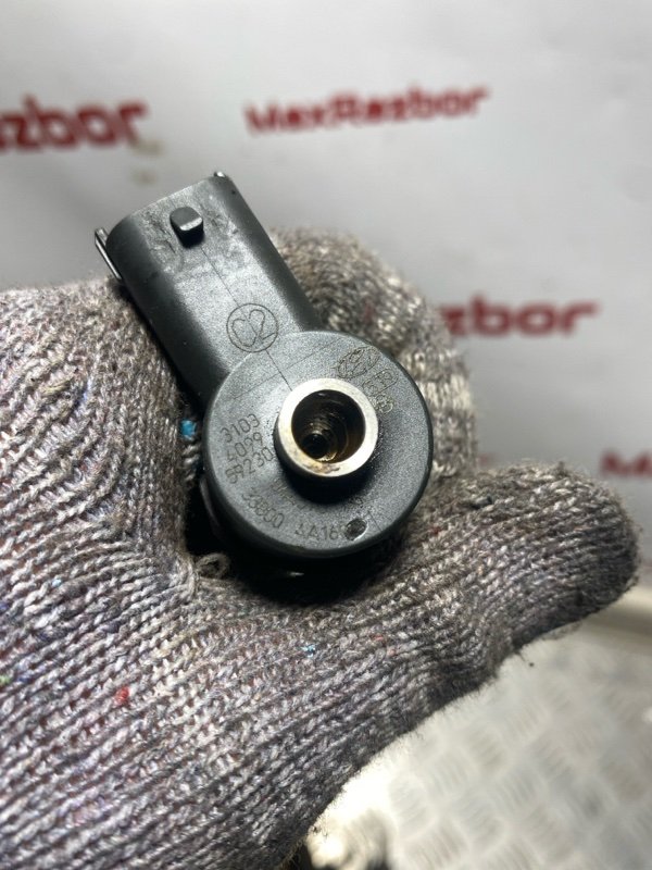 Форсунка топливная Sorento BL D4CB