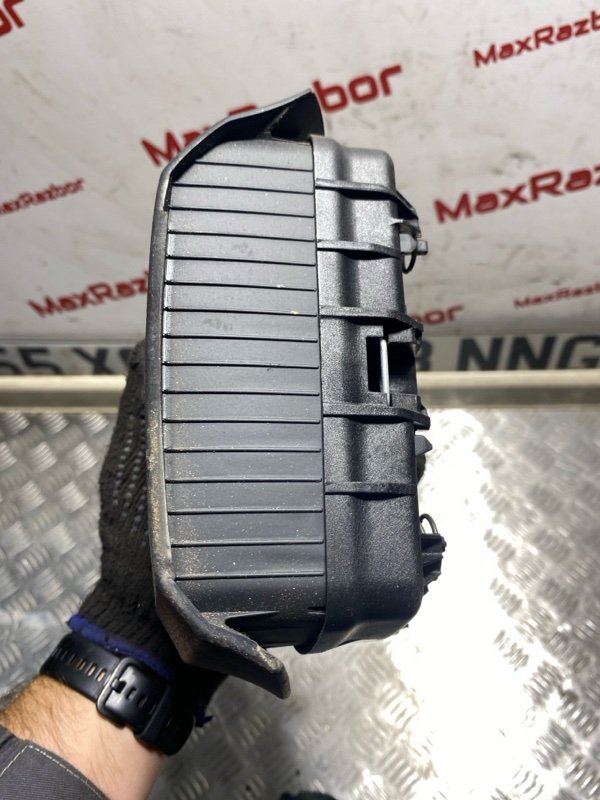 Подушка в руль Land Rover Discovery 3 L319 276DT