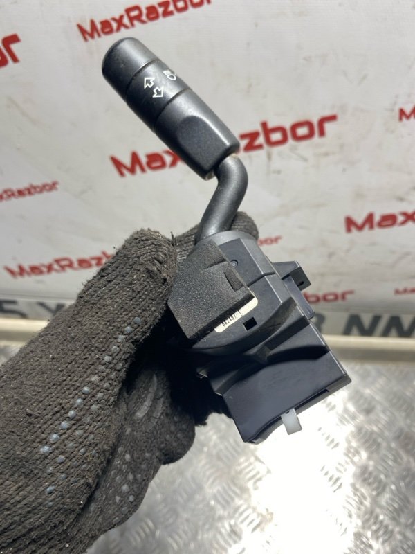 Переключатель поворотников Land Rover Discovery 3 L319 276DT