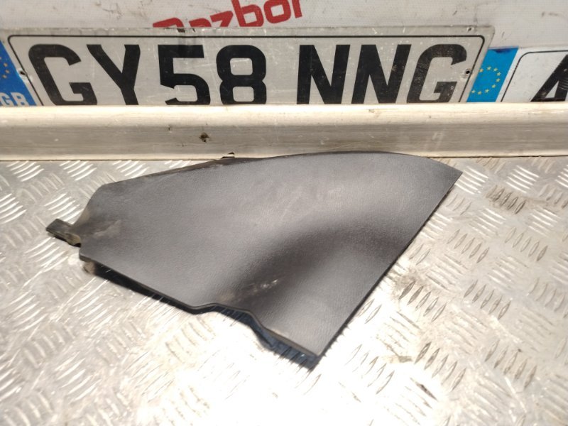 Запчасть накладка консоли передняя правая Mazda CX-5 2015 KE SHY1 kd7764231 контрактная Накладка консоли передняя правая Mazda CX-5 2015 KE SHY1 kd7764231 контрактная