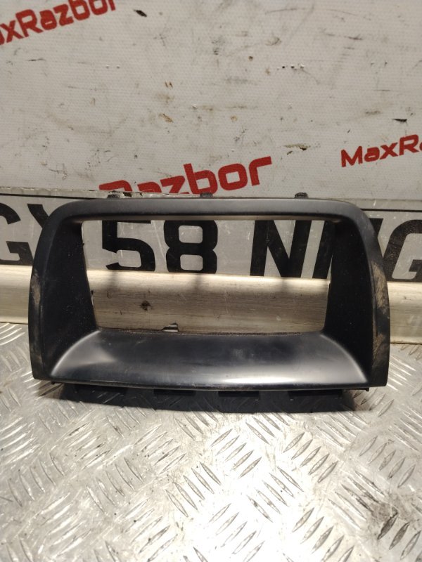 Запчасть рамка магнитолы Mazda CX-5 2015 KE SHY1 kd4555231 контрактная Рамка магнитолы Mazda CX-5 2015 KE SHY1 kd4555231 контрактная