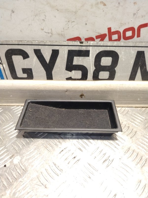 Накладка подлокотника Mazda CX-5 2015 KE SHY1 kd4564501 контрактная