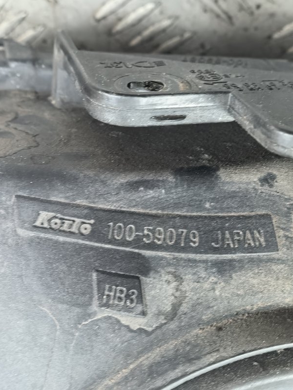 Фара правая Grand Vitara JT J24B Фара правая Grand Vitara JT J24B