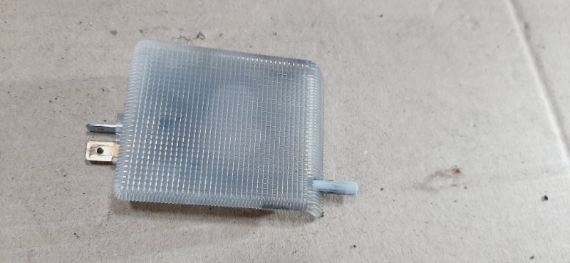 Плафон подсветки багажника Mercedes-Benz E-Class 1992 S124 M102.982 A1298200301 Б/У