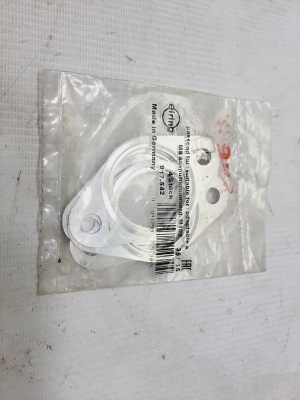 Прокладка выпускного коллектора Mercedes-Benz E-Class 1995 W124 917542 новая