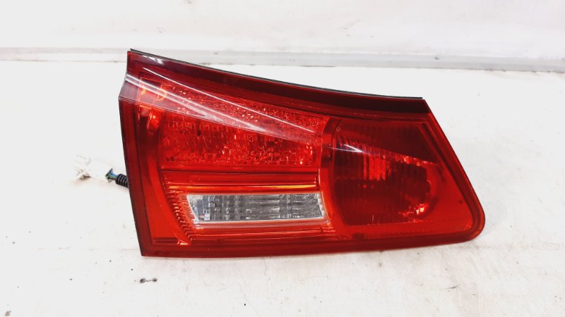 Фонарь крышки багажника левый Lexus IS 2005-2013 8974313f Б/У