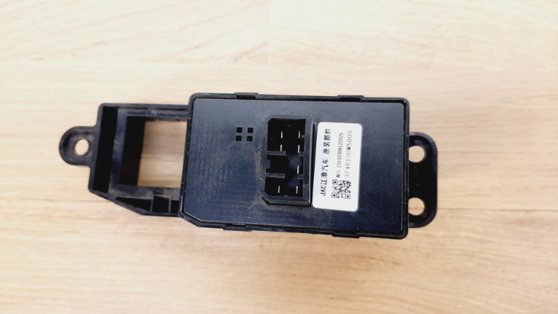 Блок управления стеклами передний левый Atlant 2022-2024 Блок управления стеклами передний левый Atlant 2022-2024