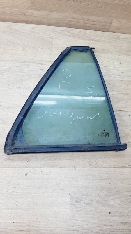 Стекло (форточка) заднее правое Mercedes-Benz C-Class 1993-200 W202 43R001057 Б/У