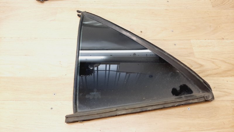 Стекло (форточка) заднее левое Mercedes-Benz C-Class 1993-200 W202 43R001057 Б/У