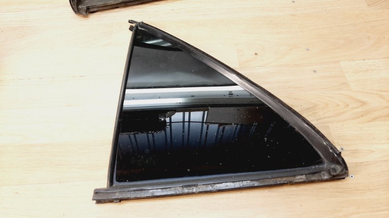 Стекло (форточка) заднее левое Mercedes-Benz C-Class 1993-200 W202 43R001057 Б/У