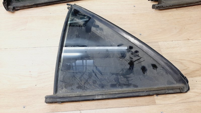 Стекло (форточка) заднее левое Mercedes-Benz C-Class 1993-200 W202 43R001057 Б/У