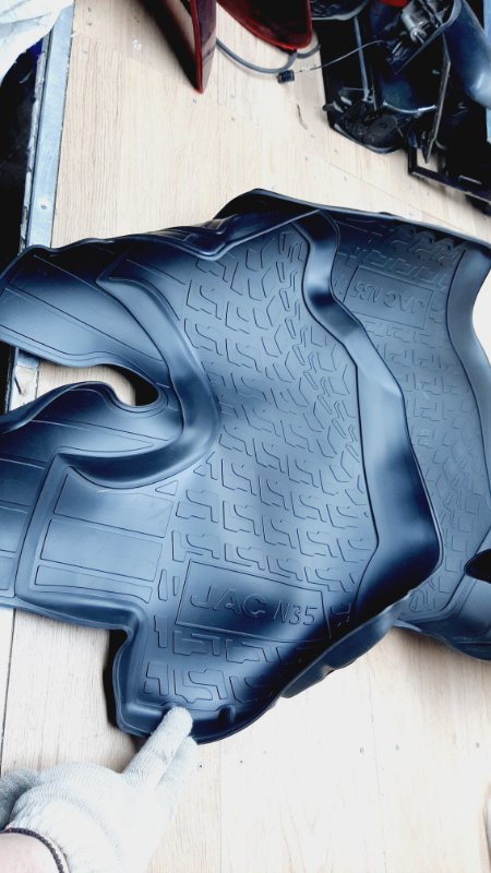 Запчасть коврик салона Sollers Argo 2022-2024 JRUBN35NPBK новая Коврик салона Sollers Argo 2022-2024 JRUBN35NPBK новая