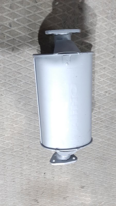 Запчасть глушитель Opel Omega 1986-1994 A 1.8i 18301S новая Глушитель Opel Omega 1986-1994 A 1.8i 18301S новая