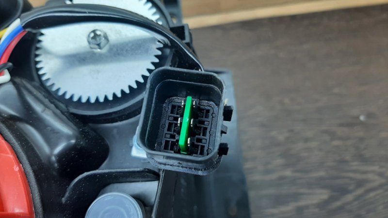 Фара передняя левая Jac N56