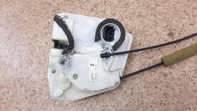 Замок двери задний левый 6 2007-2013 GH