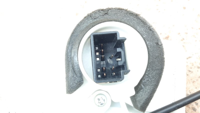 Замок двери задний левый 6 2007-2013 GH