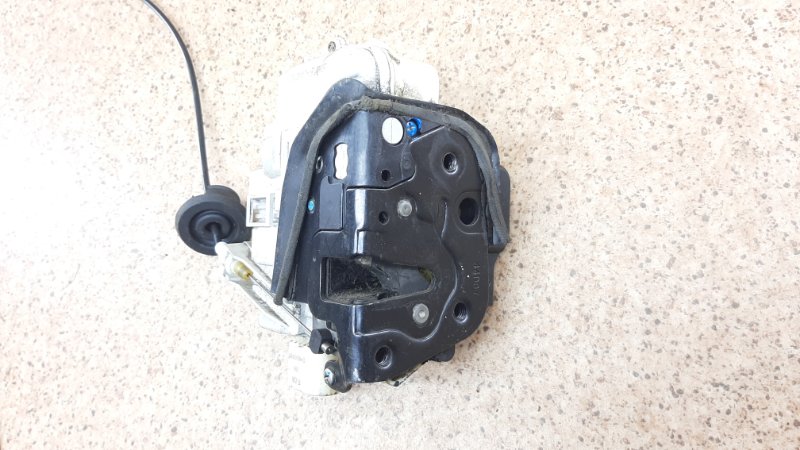 Замок двери передний правый A4 2004-2009 B7