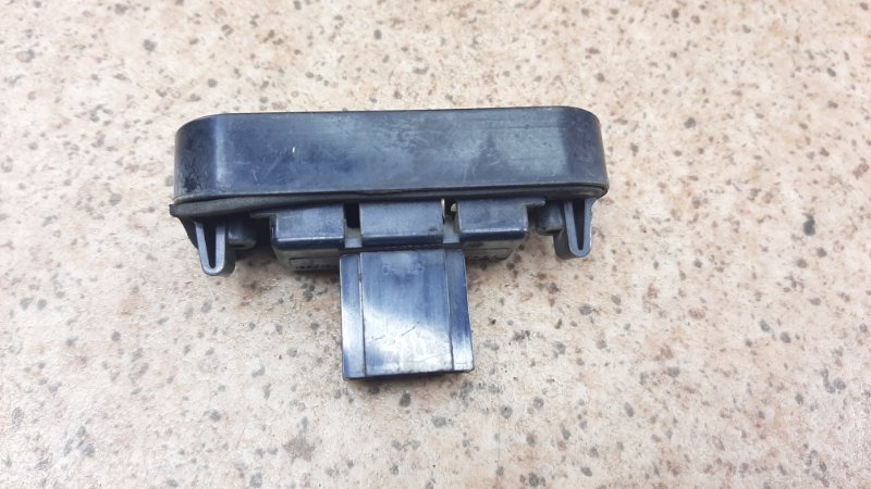 Фонарь подсветки номера S-Class 1998-2005 W220