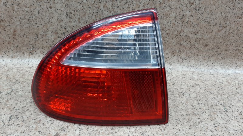 Фонарь левый Seat Leon 1999-2006 1M6945111 Б/У