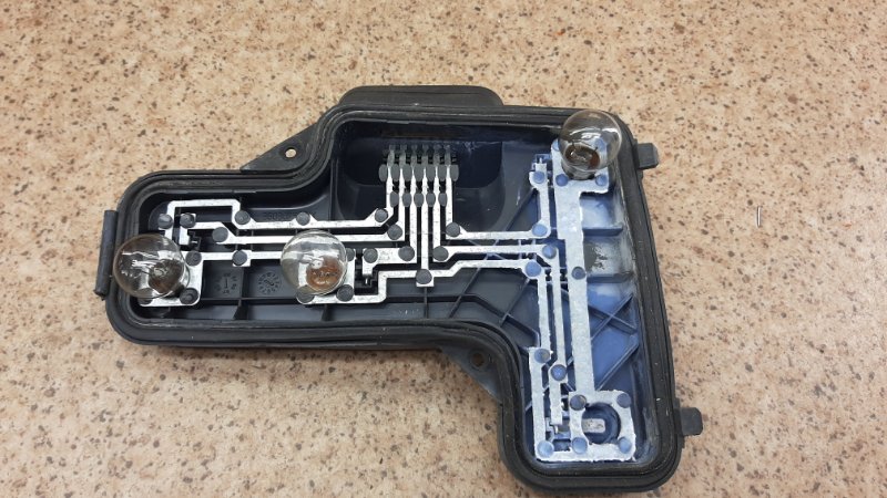 Плата фонаря задняя левая Volkswagen Lupo 1997-2004 38030751sx Б/У