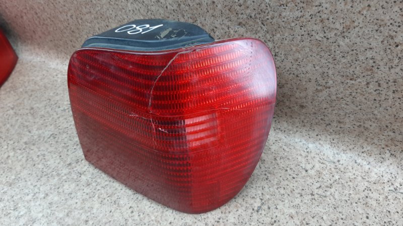 Фонарь задний правый Polo 2001