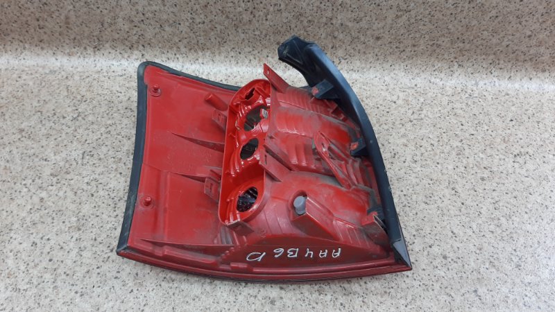 Фонарь задний правый A4 2000-2006 B6