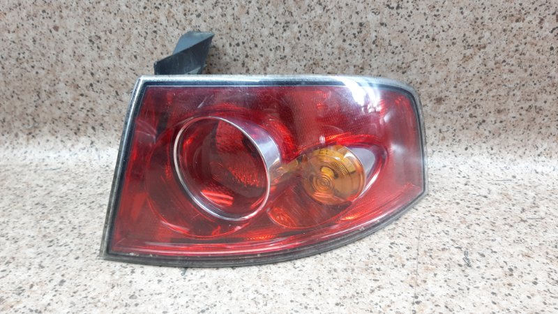 Запчасть фонарь правый Seat Ibiza 2002-2006 6l6945096a Б/У Фонарь правый Seat Ibiza 2002-2006 6l6945096a Б/У
