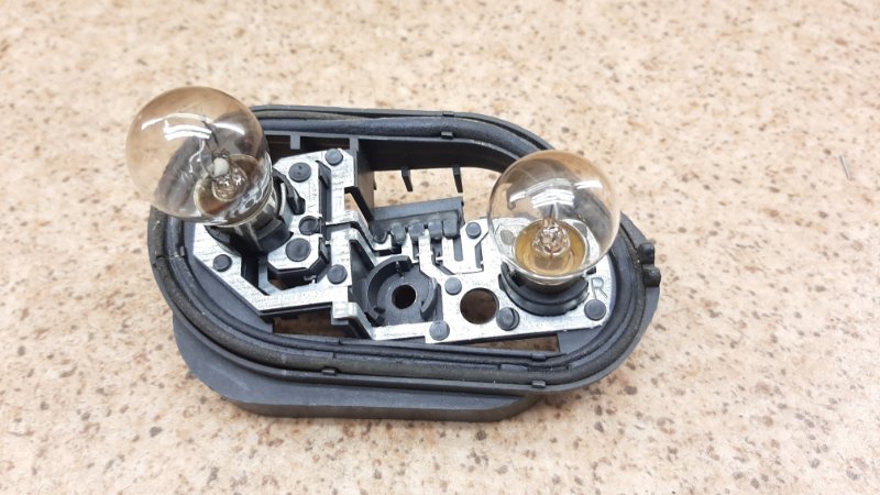 Плата фонаря правая Seat Ibiza 2002-2006 6L6945258 Б/У